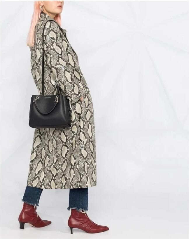 Emporio Armani Zwarte gehamerde imitatieleren handtas met logo bedel Black Dames - Foto 8