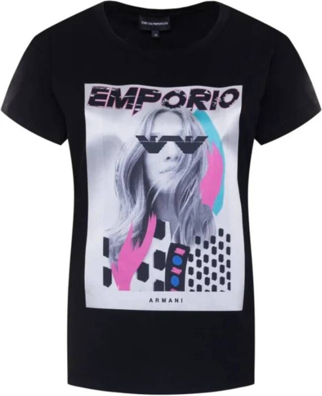 Emporio Armani Zwart T-shirt met Korte Mouwen en Maxi Applicatie en Logo Tekst Black Dames