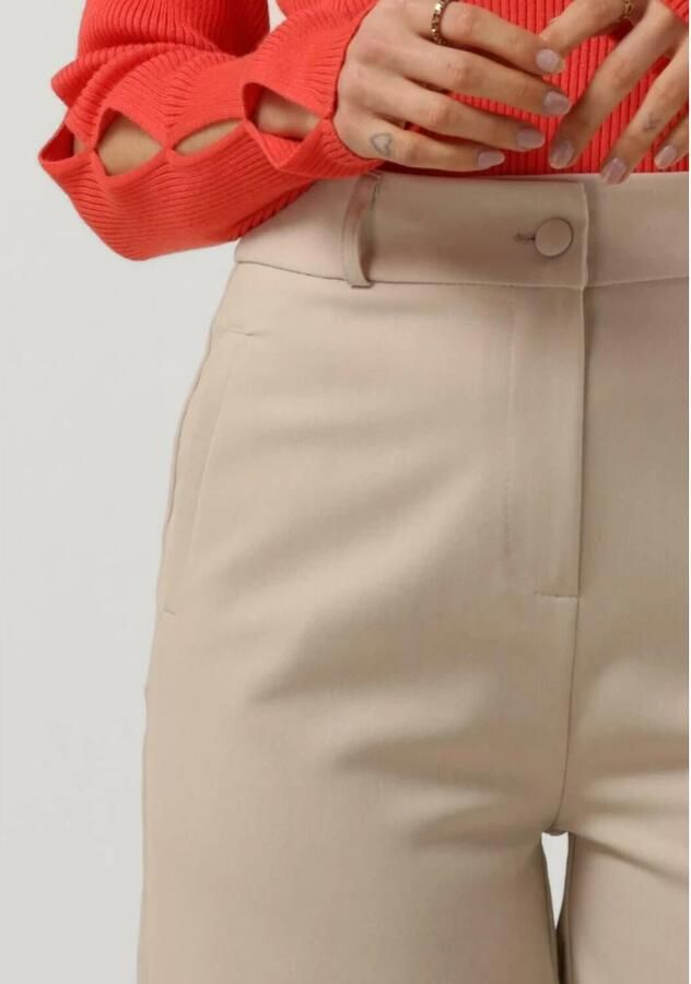 Est'Seven Ecru Bermuda Shorts Araz New Beige Dames