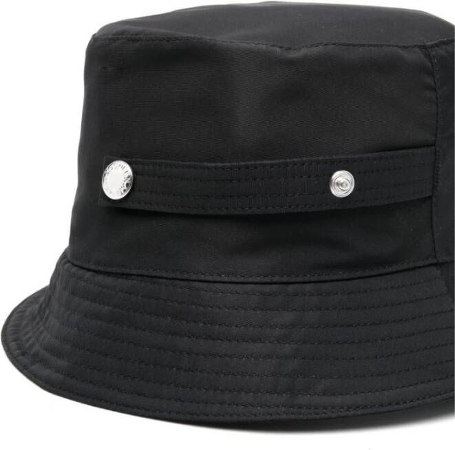 alexander mcqueen Zwarte Pet met Gebogen Klep Stijlvol en Trendy Zwart Heren