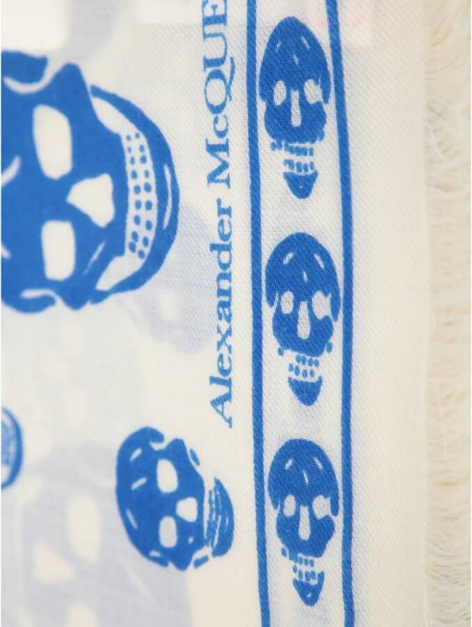 alexander mcqueen Luxe Blauwe Foulard met Skull Print Wit Dames