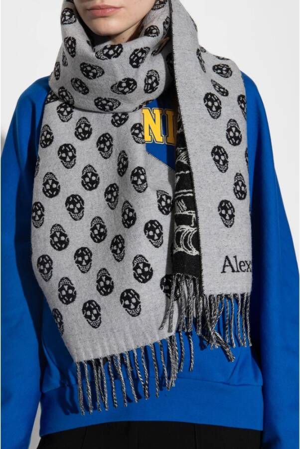 alexander mcqueen Wollen sjaal Grijs Dames