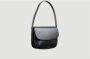 A.P.C. Shoppers Sarah Shoulder Bag Leather Black in zwart - Thumbnail 2