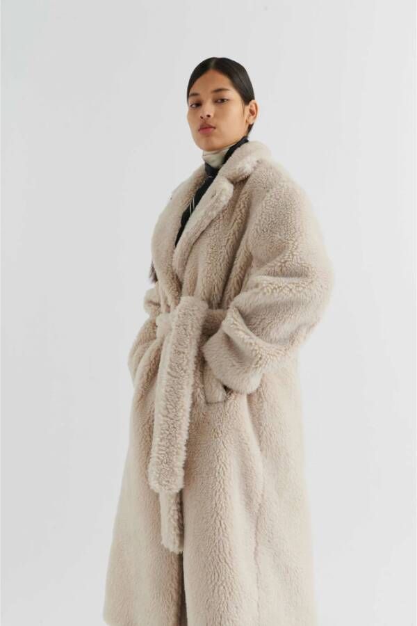 Axel Arigato Eden Shearling Wrap Coat Beige Dames