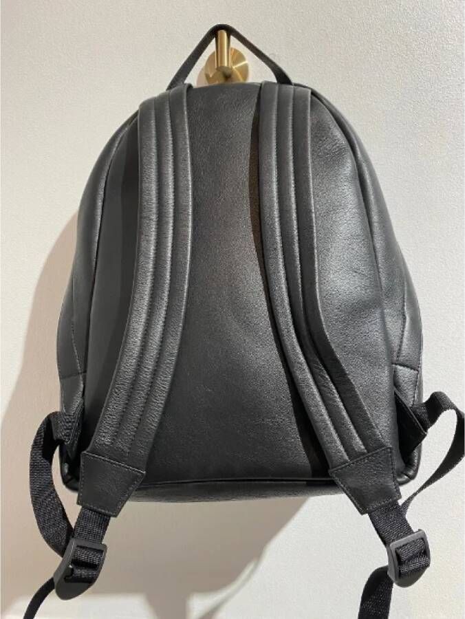 Balenciaga Vintage Pre-owned Leather backpacks Zwart Unisex