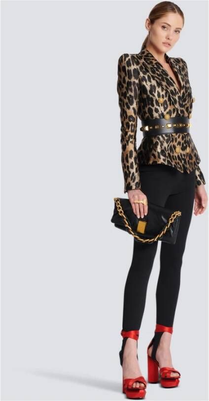 J.W.Anderson Shoppers & Totes 'The Jwa Corner Bucket' Shopping Bag in wit - Foto 3