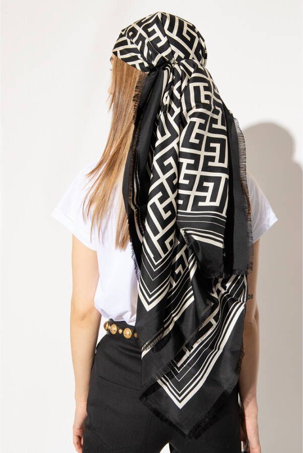 Balmain Silk scarf Zwart Dames
