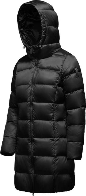 BomBoogie Lichte Nylon Donsjas met Getailleerde Snit Zwart Dames