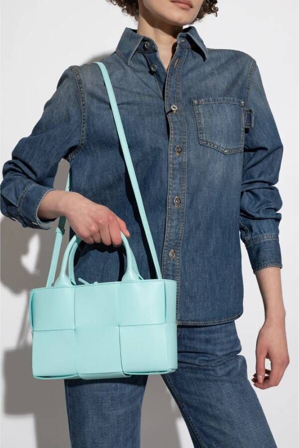 Bottega Veneta Cross Body Bags Blauw Dames