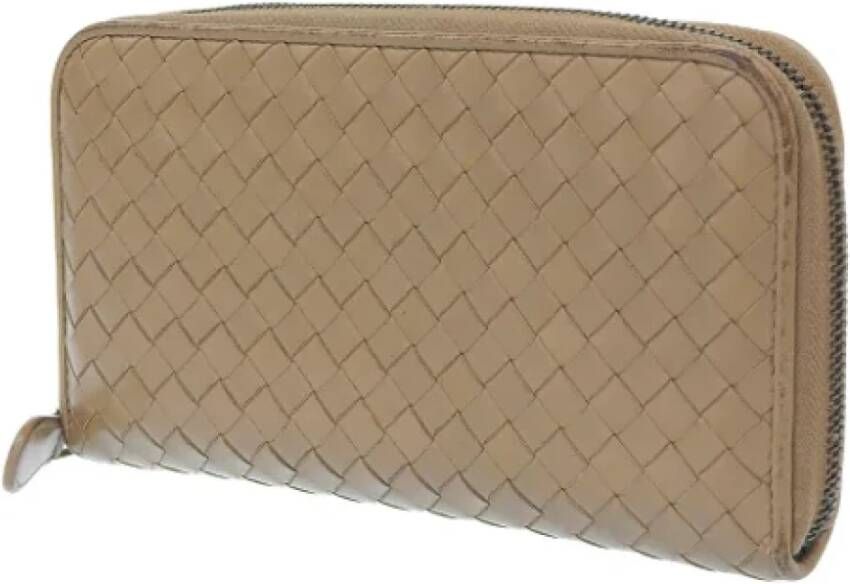 Bottega Veneta Vintage Beige Leren Intrecciato Portemonnee Beige Dames