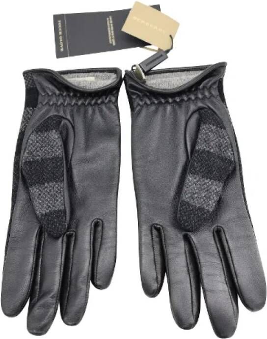 Burberry Vintage Pre-owned Wool gloves Grijs Unisex