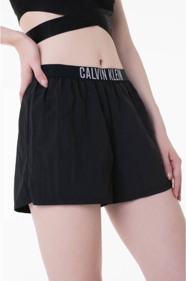 Calvin Klein Korte broek Zwart Dames