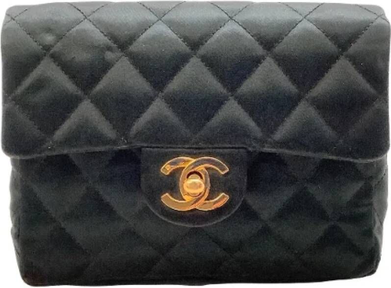 Chanel Vintage Pre-owned Canvas handbags Zwart Dames
