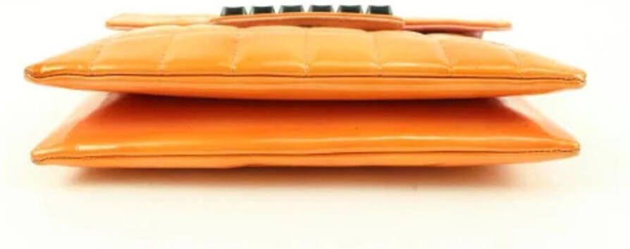 Chanel Vintage Tweedehands Schoudertas Oranje Dames