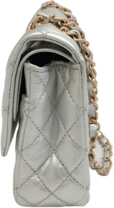 Chanel Vintage Pre-owned Leather handbags Grijs Dames
