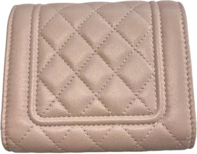 Chanel Vintage Tweedehands Roze Leren Chanel Portemonnee Roze Dames