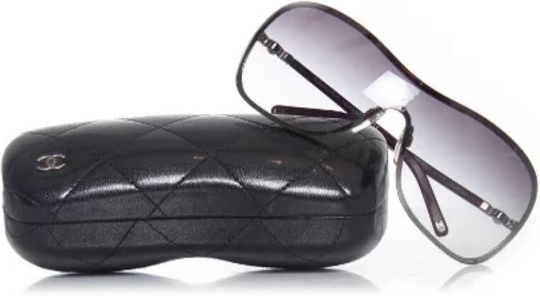 Chanel Vintage Pre-owned Metal sunglasses Paars Dames