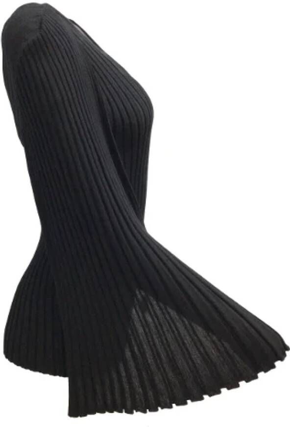 Chanel Vintage Pre-owned Wool tops Zwart Dames