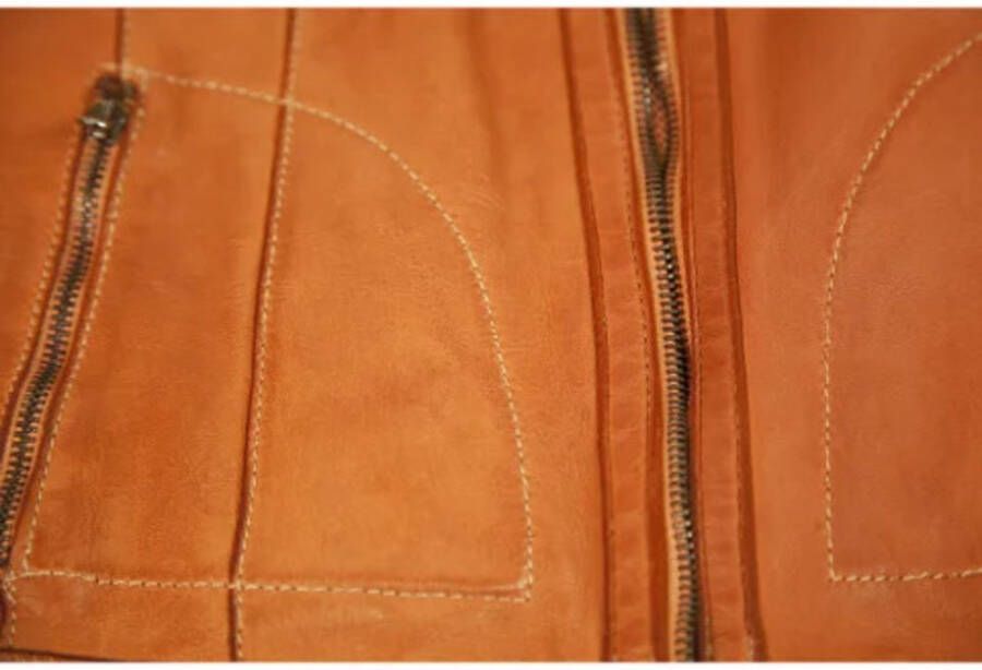 Chanel Vintage Kaneelbruine Leren Jas Bruin Dames
