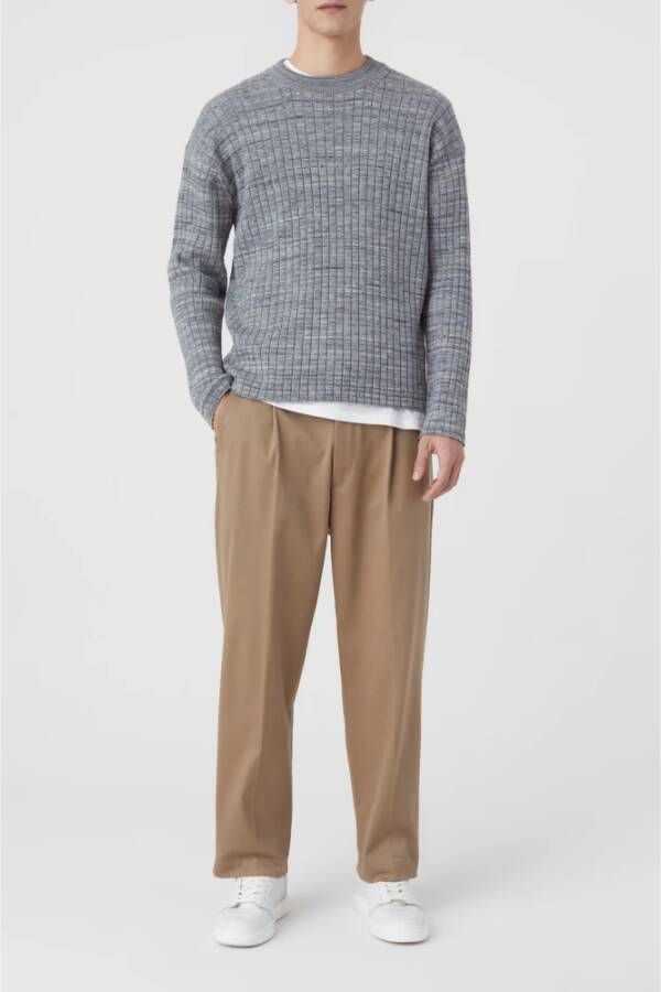 closed Round-neck Knitwear Grijs Heren