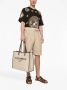 Dolce & Gabbana Beige Casual Shorts met Goudkleurige Logo Plaque Beige Heren - Thumbnail 3