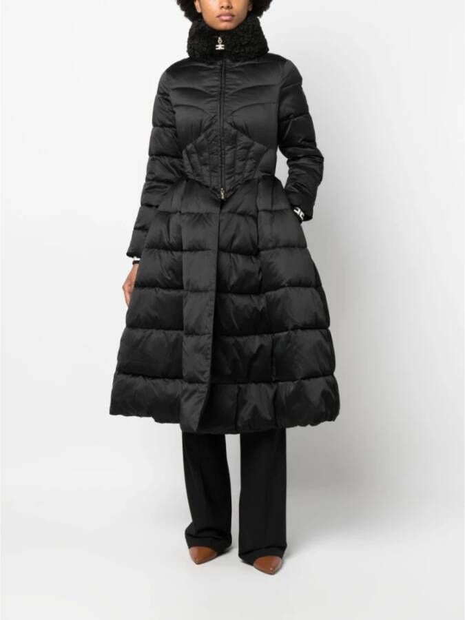 Elisabetta Franchi 110 Nero Gewatteerde Jas Zwart Dames