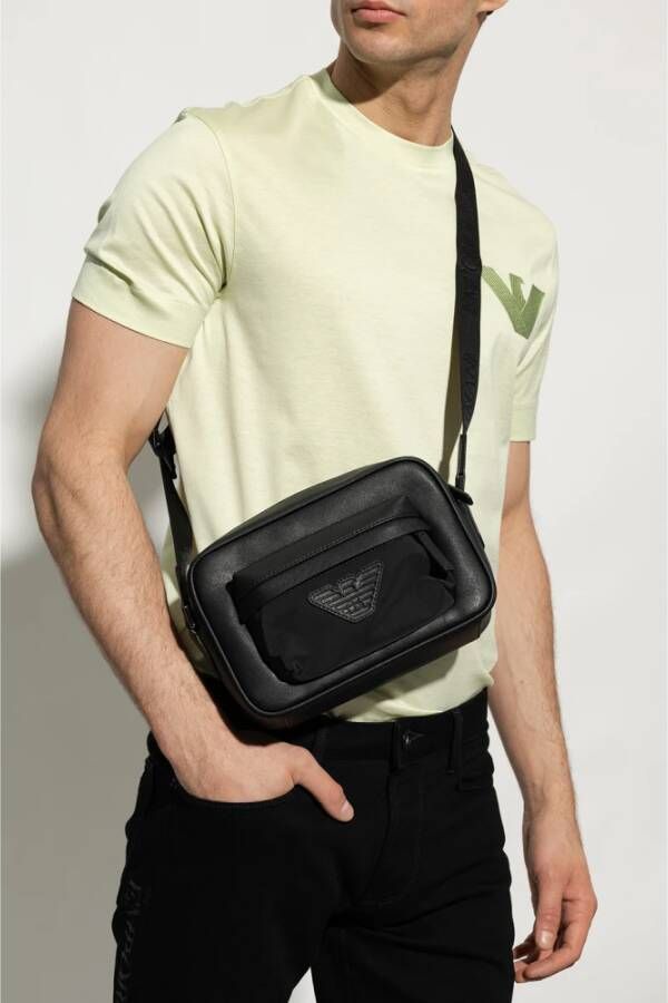 Emporio Armani Shoulder Bags Zwart Heren