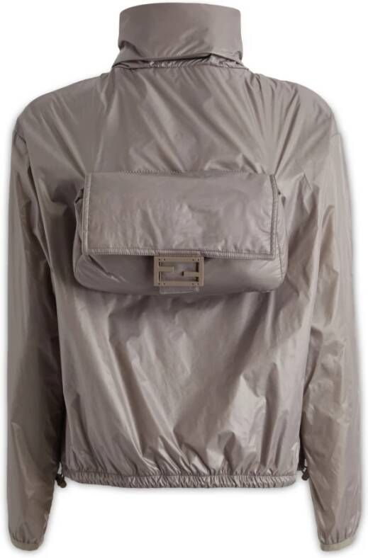 Fendi Stijlvolle Lichtgewicht Jas Beige Dames