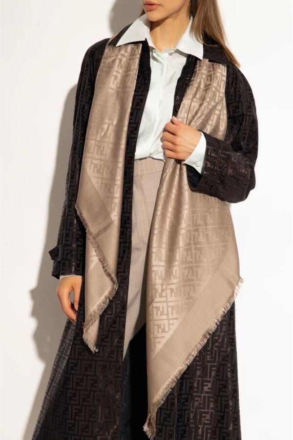 Fendi Sjaal met monogram Beige Dames