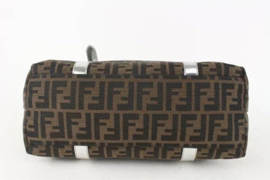 Fendi Vintage Voldoende schoudertassen Bruin Dames
