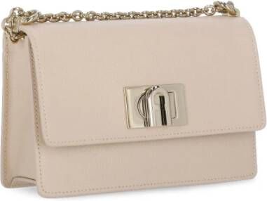 Furla Roze Schoudertas van Pebble Leer Roze Dames