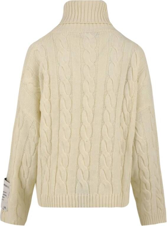 Hinnominate Stijlvolle Coltrui en Polos Beige Dames