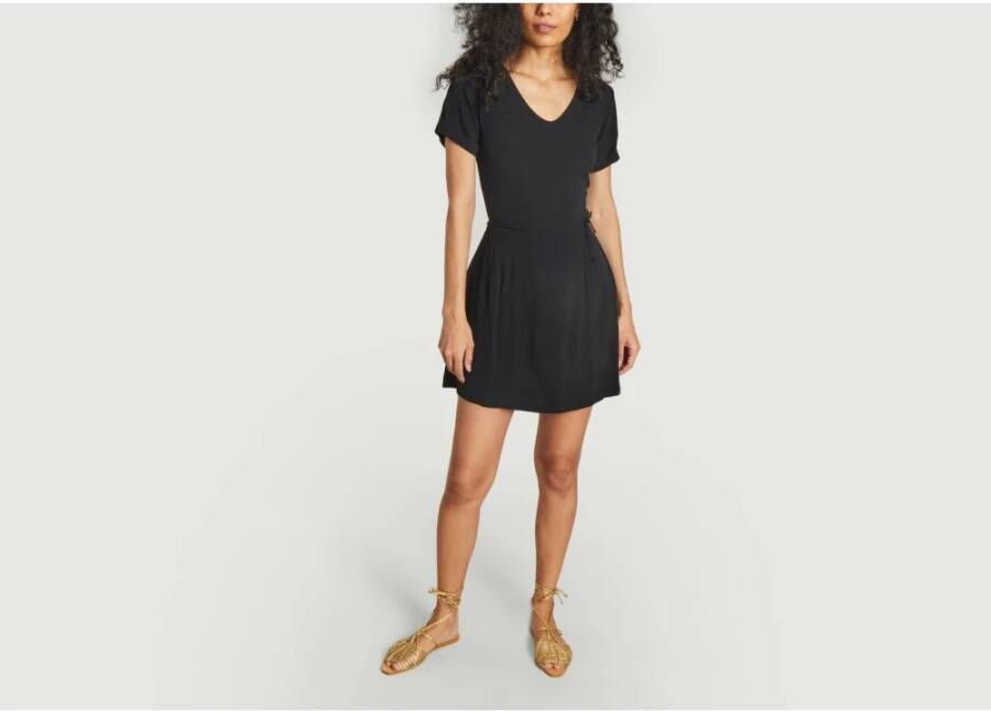 Karmamia Dresses Zwart Dames
