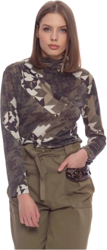 Kocca Camouflage Blouse met Hoge Hals en Voorkant Drapering Zwart Dames