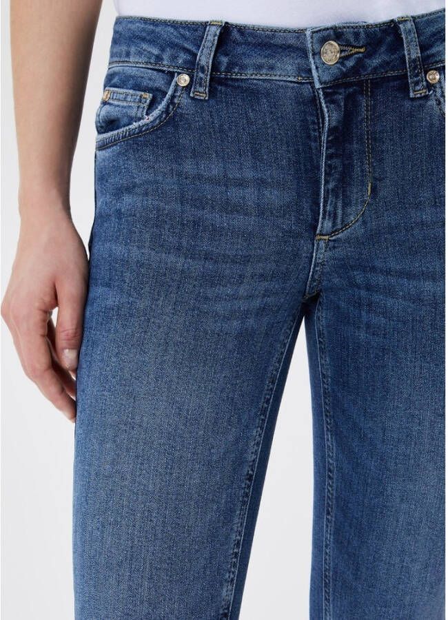 Liu Jo Slim-Fit Jeans met Stonewash en Onafgewerkte Zoom Blauw Dames