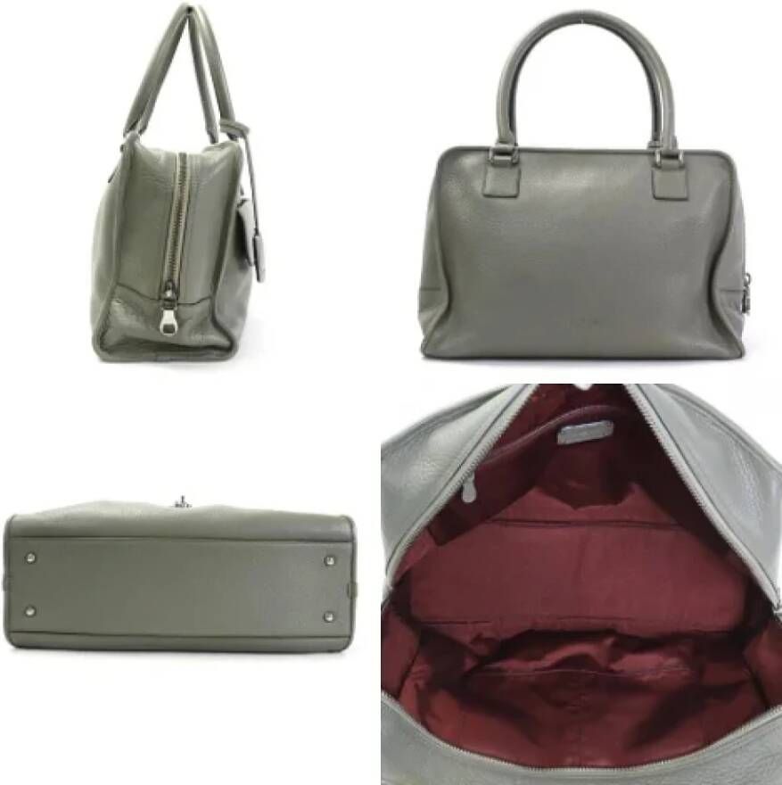 Loewe Pre-owned Leather handbags Grijs Dames