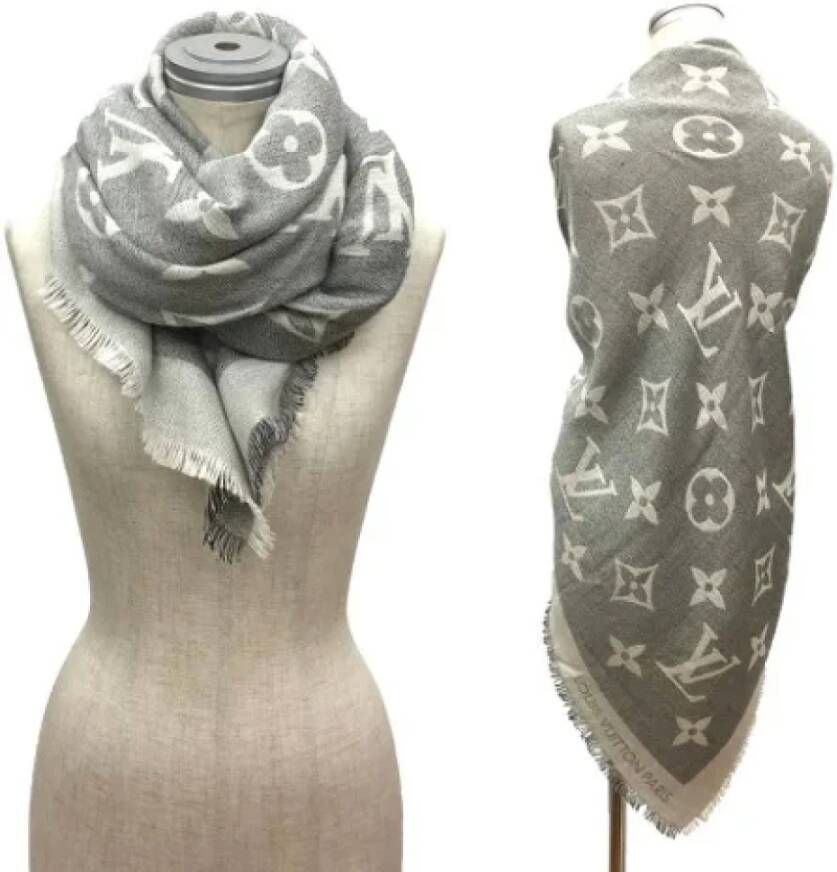 Louis Vuitton Vintage Pre-owned Cashmere scarves Grijs Dames 