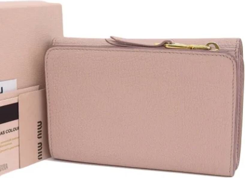 Miu Pre-owned Leather wallets Roze Dames