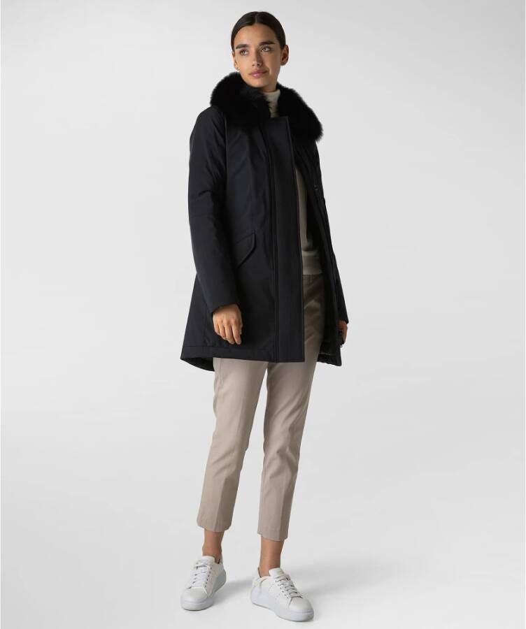 Peuterey Slanke jas met bont Zwart Dames