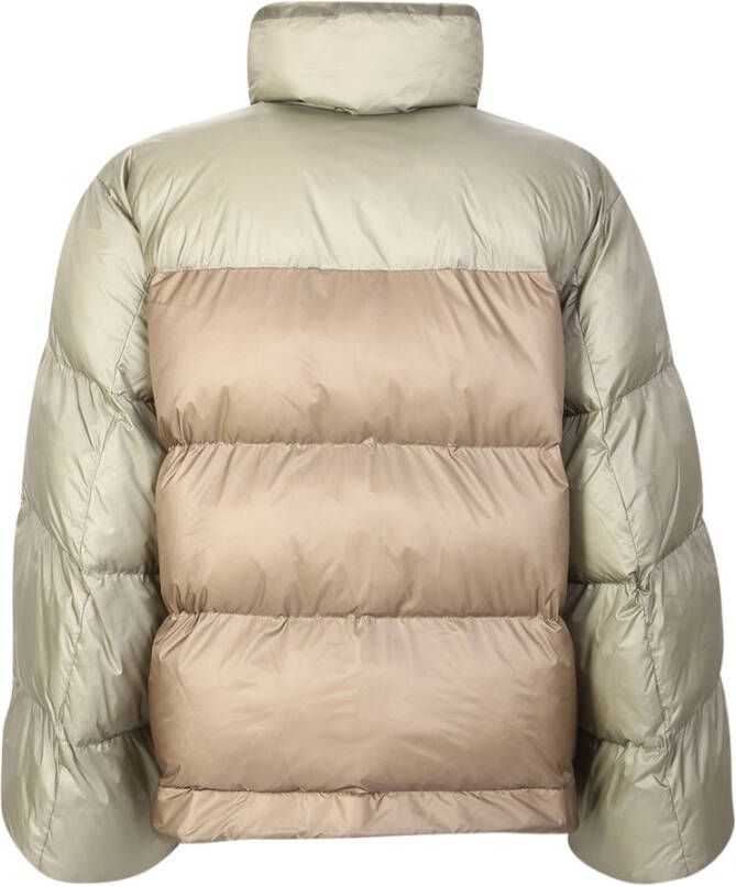 Sacai Down jacket with wide sleeve detail by . The brand has been described as influential in breaking down the dichotomy between casual and formal wear. Beige Dames