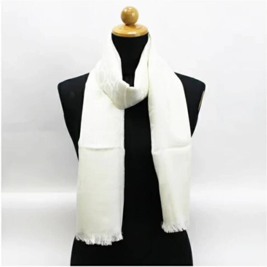 Salvatore Ferragamo Pre-owned Silk scarves Wit Dames