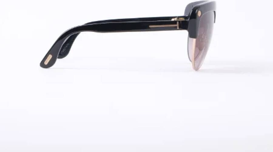 Tom Ford Pre-owned Plastic sunglasses Zwart Unisex