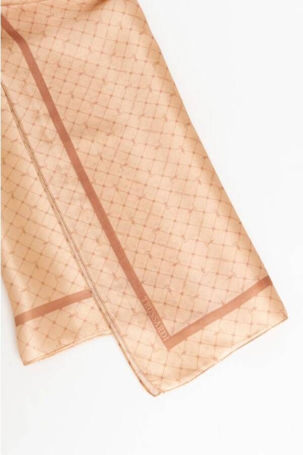 Trussardi Winter Scarves Bruin Dames
