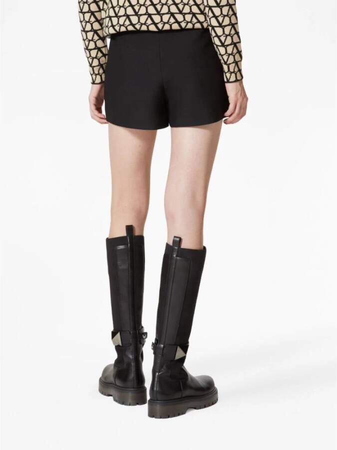 Valentino Garavani Short Shorts Zwart Dames
