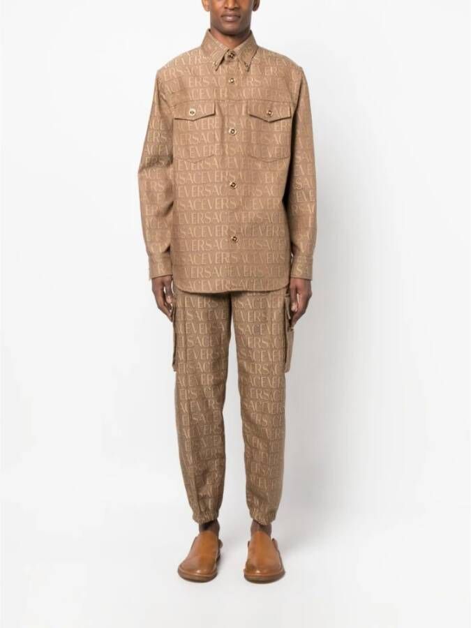 Versace Informele broek met all-over patroon Bruin Heren