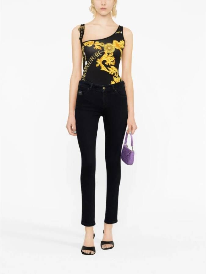 Versace Jeans Couture Slim Fit Zwarte Top met Asymmetrische Halslijn en Gesp Detail Zwart Dames