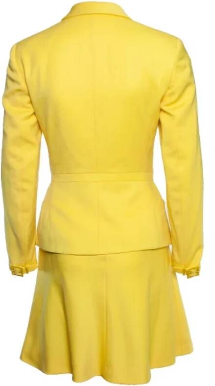 Versace Pre-owned Wool tops Geel Dames