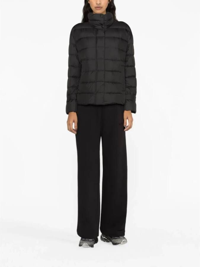 Woolrich Zwarte donsjas met verborgen zakken Zwart Dames