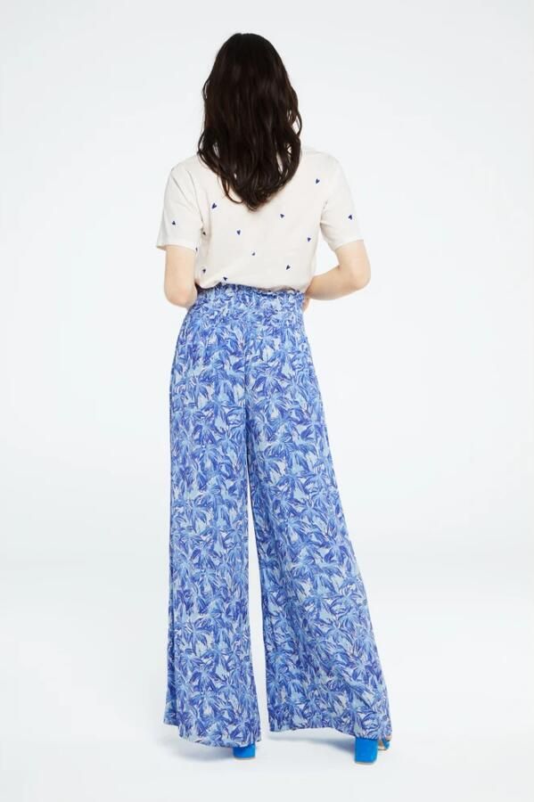Fabienne Chapot high waist wide leg broek Palapa met all over print blauw - Foto 3