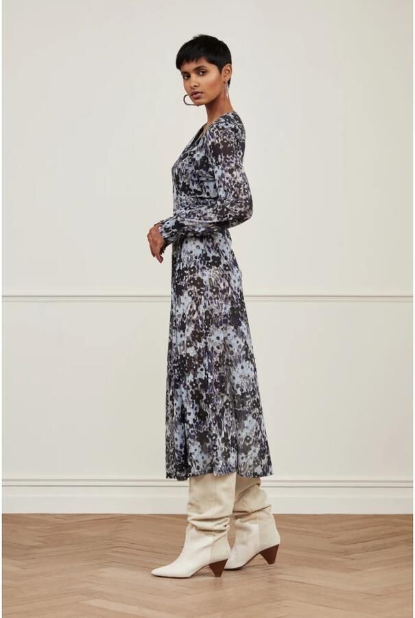 Fabienne Chapot wikkeljurk Natasja Mesh van gerecycled polyester blauw - Foto 3